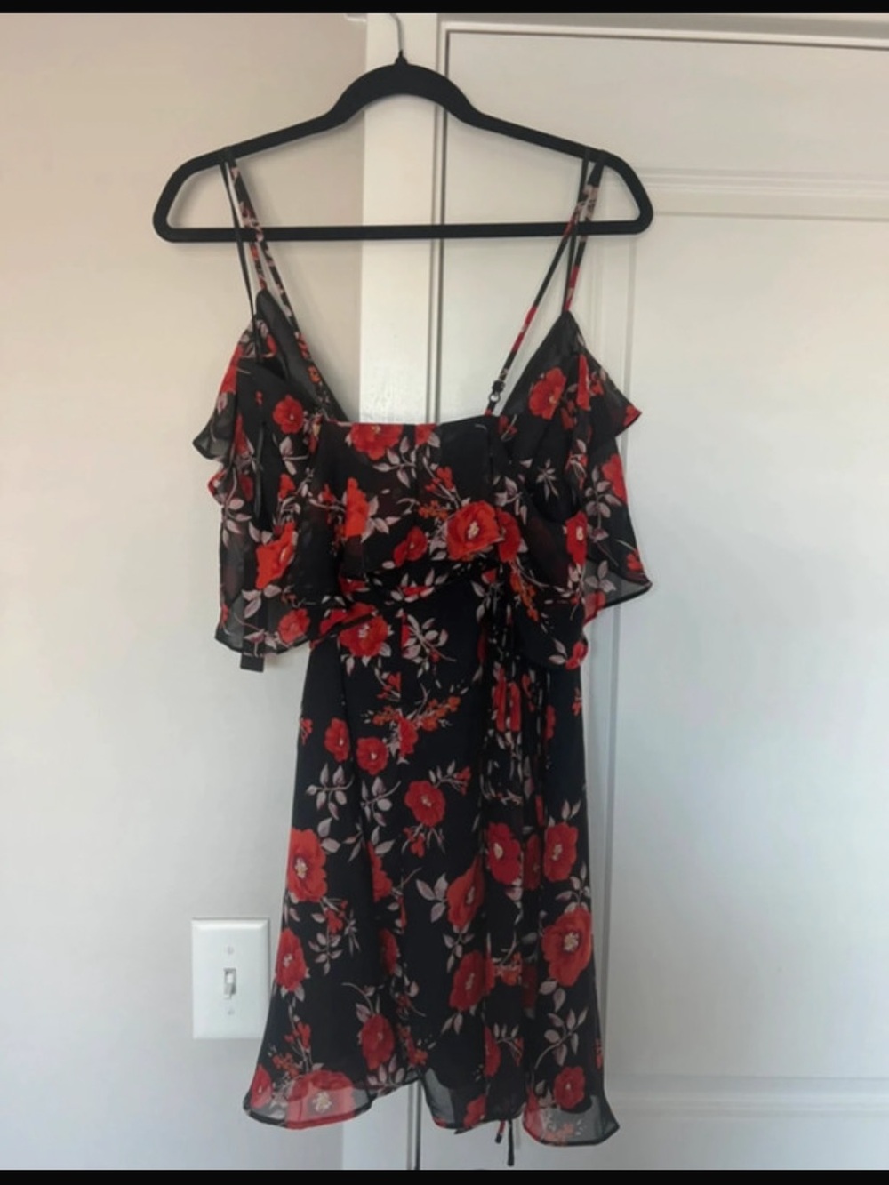 Lulus Devoted to Love Black Red Floral Wrap Mini Dress Ruffle M - Picture 4 of 4
